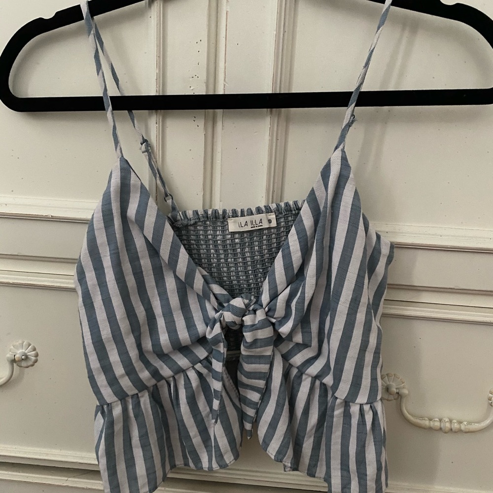 Tie in the front tank